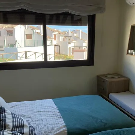 Bonita Casa A Estrenar En Paraje Natural A 35 Minutos De Sevilla El Ronquillo