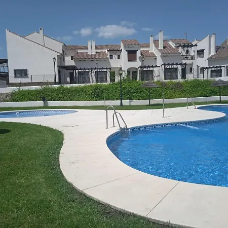 Bonita Casa A Estrenar En Paraje Natural A 35 Minutos De Sevilla Дом отдыха Эль-Ронкильо