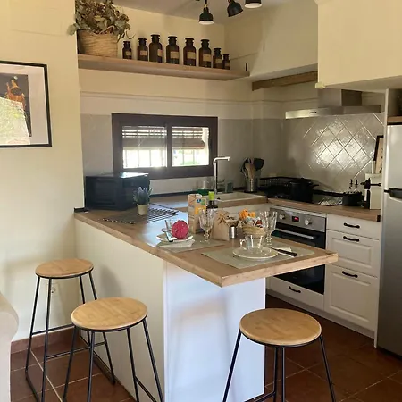Bonita Casa A Estrenar En Paraje Natural A 35 Minutos De Sevilla
